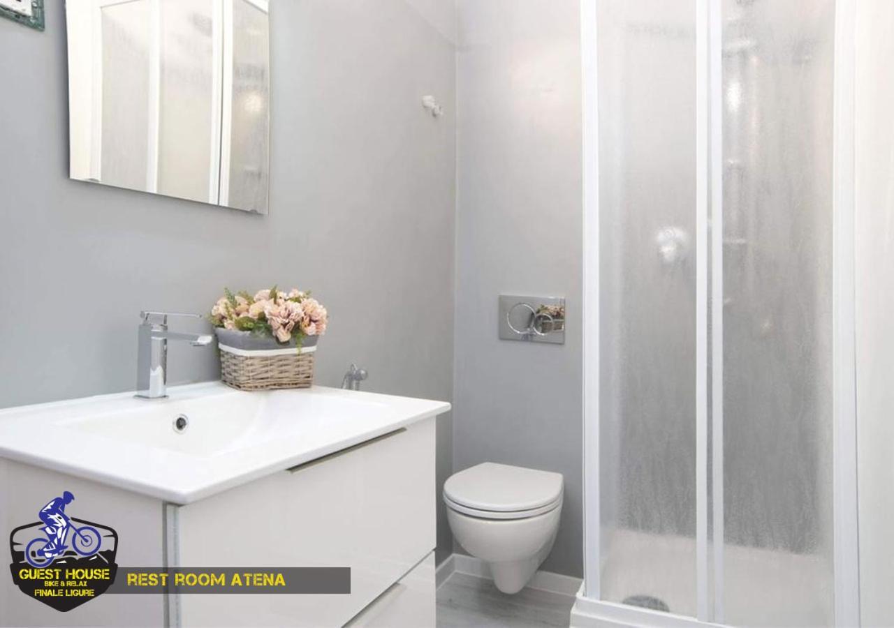 Guest House Bike & Relax Финале Лигуре Екстериор снимка